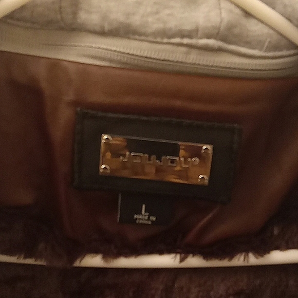 Jacket - Picture 4 of 7